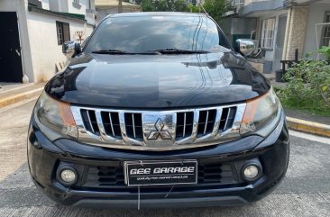 Selling White Mitsubishi Strada 2016 in Quezon City