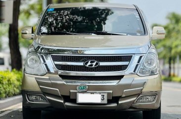 White Hyundai Starex 2010 for sale in Makati