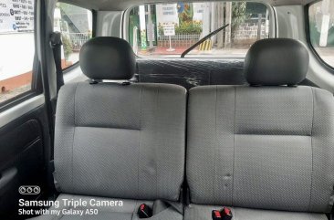 White Toyota Avanza 2011 for sale in Quezon City