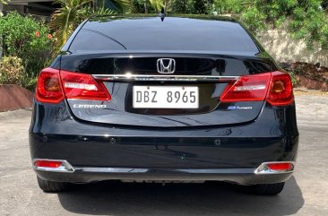 Sell White 2016 Honda Legend in Las Piñas