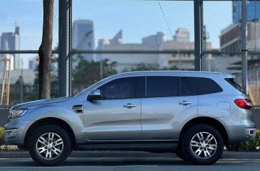 White Ford Everest 2016 for sale in Makati