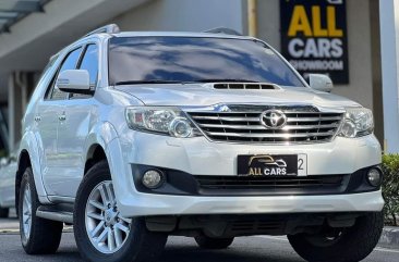 Sell White 2014 Toyota Fortuner in Makati