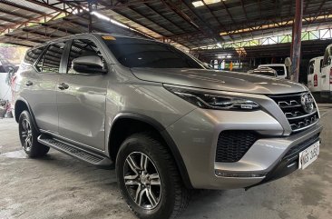 Selling Silver Toyota Fortuner 2021 in Quezon City