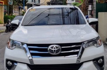 Sell Green 2017 Toyota Fortuner in Mandaluyong