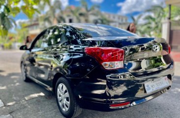 White Hyundai Reina 2021 for sale in Quezon City