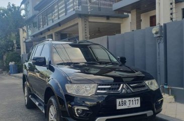 White Mitsubishi Montero 2015 for sale in Manila