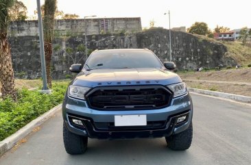 Selling White Ford Everest 2016 in Muntinlupa