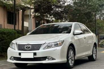 Sell White 2015 Toyota Camry in Manila