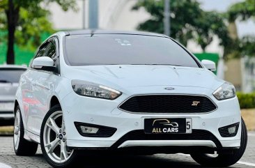 White Ford Focus 2016 for sale in Makati