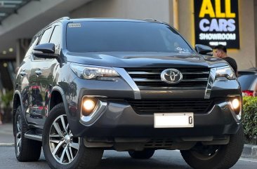 Sell White 2017 Toyota Fortuner in Makati