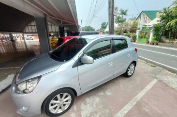 White Mitsubishi Mirage 2013 for sale in Automatic