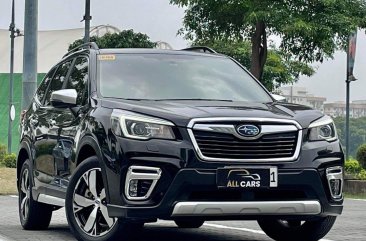 White Subaru Forester 2019 for sale in Makati