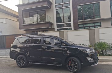 White Toyota Innova 2018 for sale in Quezon City