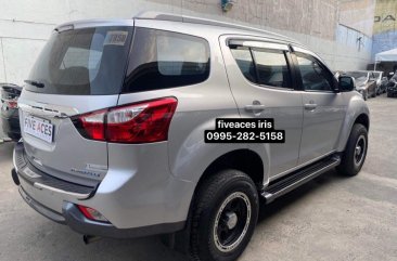 Sell White 2015 Isuzu Mu-X in Mandaue