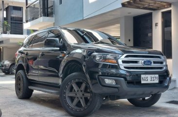 Sell White 2018 Ford Everest in Quezon City