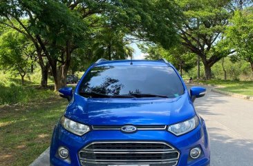 White Ford Ecosport 2015 for sale in Automatic