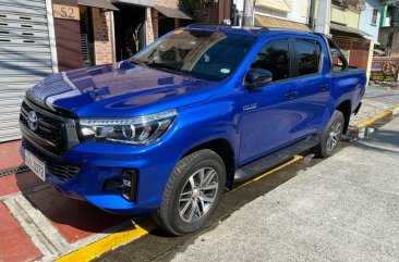 Selling White Toyota Hilux 2020 in Quezon City