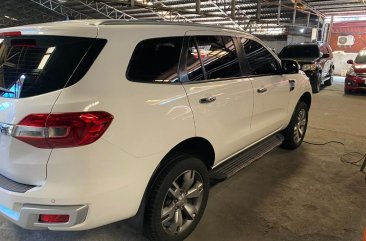 White Ford Everest 2019 for sale in Pasig