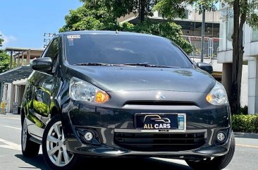 Selling White Mitsubishi Mirage 2014 in Makati