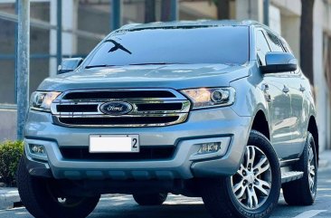 White Ford Everest 2016 for sale in Automatic