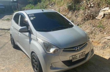 Sell White 2017 Hyundai Accent in Rizal