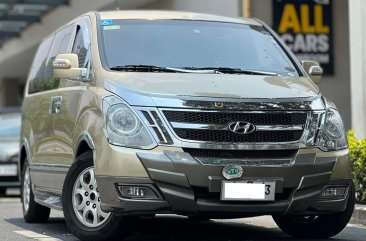 Selling White Hyundai Starex 2010 in Makati
