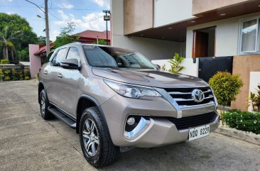 Bronze Toyota Fortuner 2016 for sale in Automatic