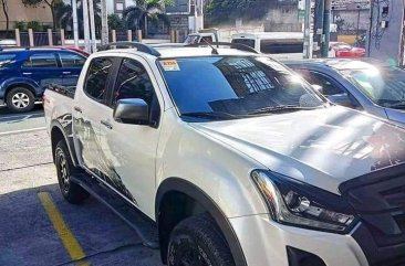 Sell White 2021 Isuzu D-Max in Muntinlupa