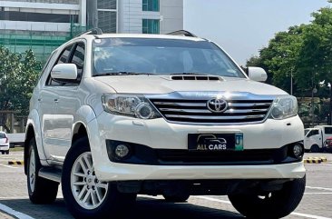 Sell White 2014 Toyota Fortuner in Makati