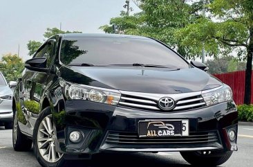 White Toyota Corolla altis 2015 for sale in Makati