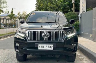 2018 Toyota Land Cruiser Prado 4.0 4x4 AT (Gasoline) in Manila, Metro Manila