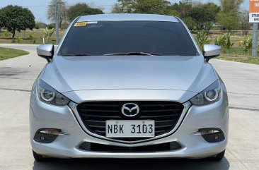 Silver Mazda 3 2018 for sale in Automatic