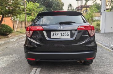 White Honda Hr-V 2015 for sale in Automatic