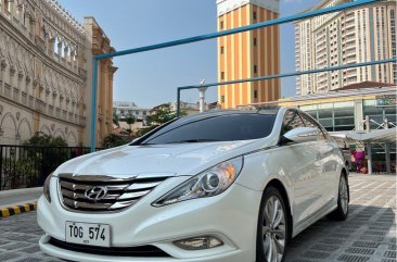 Silver Hyundai Sonata 2012 for sale in Pateros