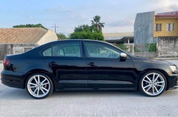 White Volkswagen Jetta 2016 for sale in Marikina