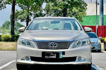 White Toyota Camry 2013 for sale in Automatic