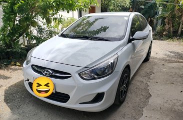 White Hyundai Accent 2016 for sale in Automatic