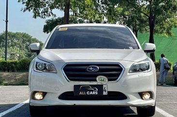 Selling White Subaru Legacy 2017 in Makati