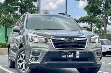 White Subaru Forester 2019 for sale in Automatic