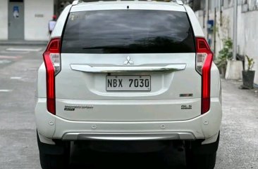 Sell White 2017 Mitsubishi Montero in Manila