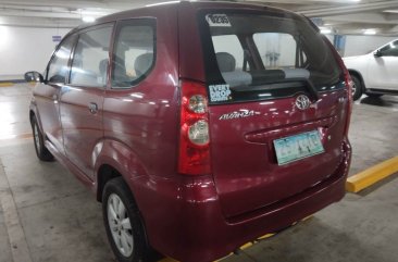 White Toyota Avanza 2009 for sale in San Jose del Monte