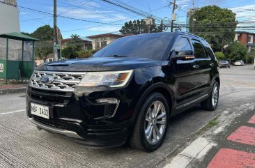 Sell White 2018 Ford Explorer in Makati