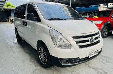 White Hyundai Grand starex 2018 for sale in Manual