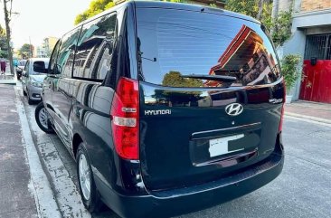 White Hyundai Starex 2015 for sale in Pasig