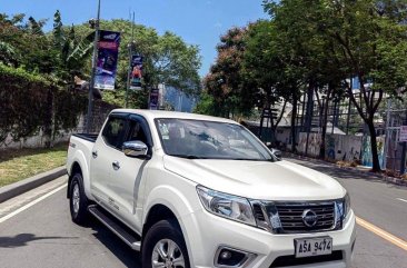Pearl White Nissan Navara 2015 for sale in Automatic