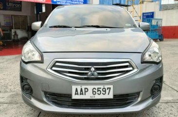 White Mitsubishi Mirage g4 1999 for sale in Automatic