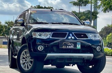 White Mitsubishi Montero 2013 for sale in Makati