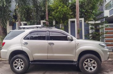 Selling White Toyota Fortuner 2023 in Muntinlupa