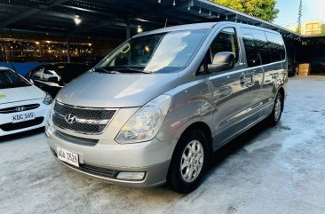 Sell White 2014 Hyundai Grand starex in Las Piñas