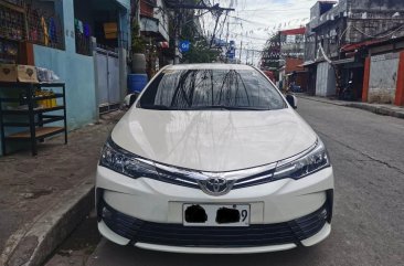 Sell White 2018 Toyota Corolla altis in Quezon City
